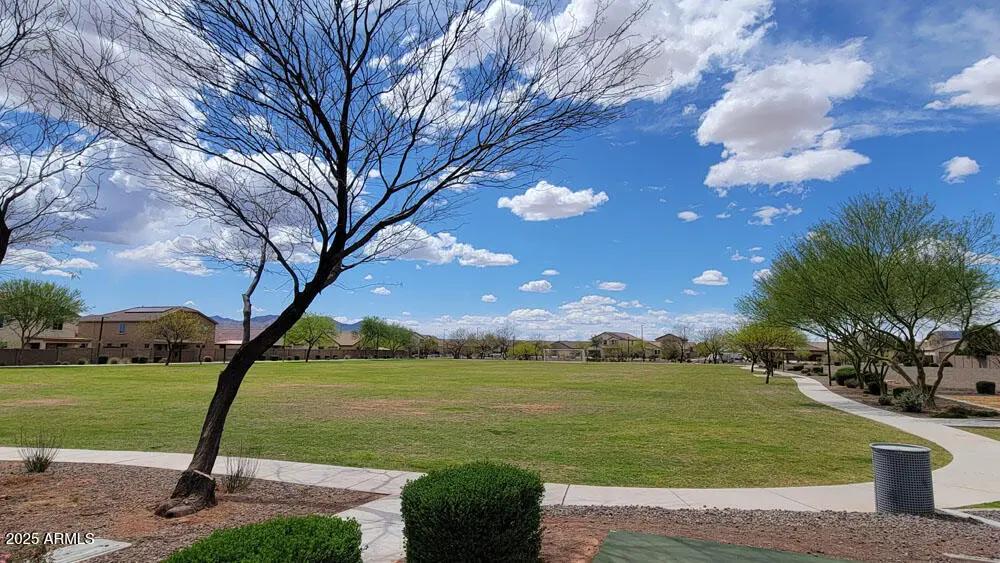 Real Estate Picture 38