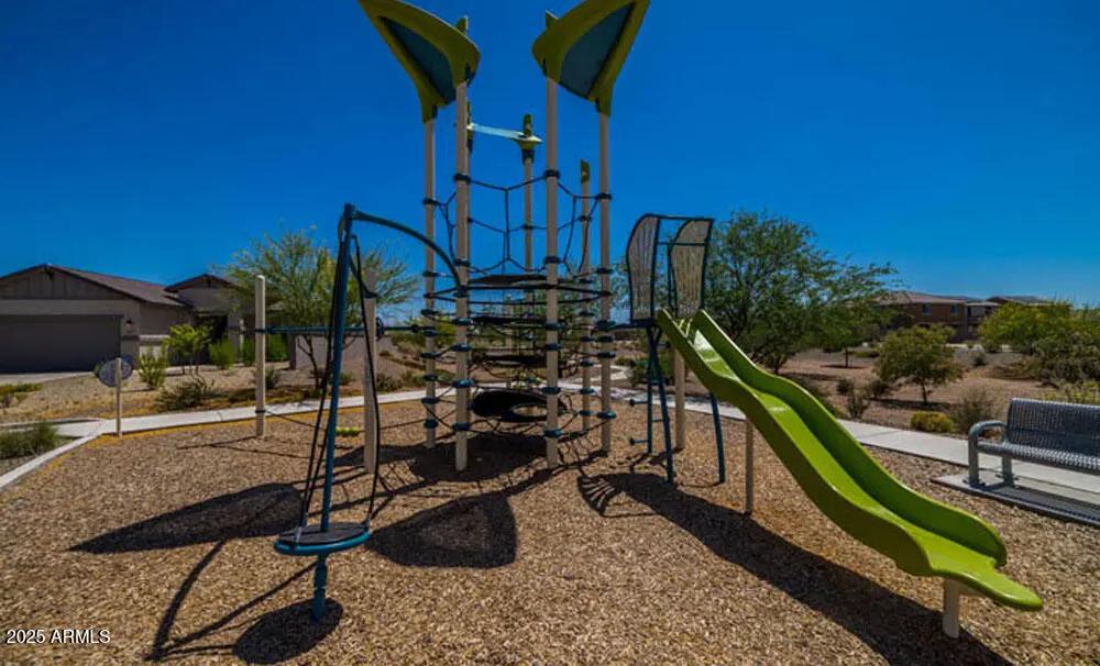 Real Estate Picture 42