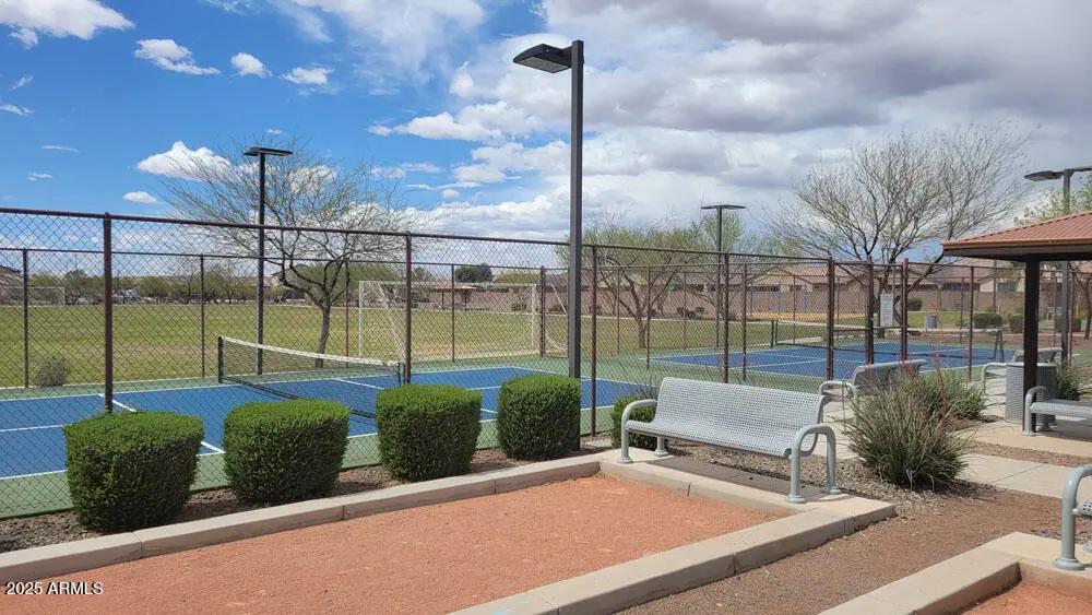 Real Estate Picture 33
