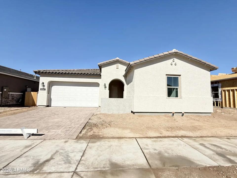 Real Estate Picture 2