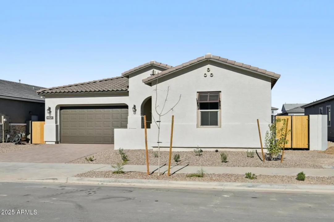 Real Estate Picture 2