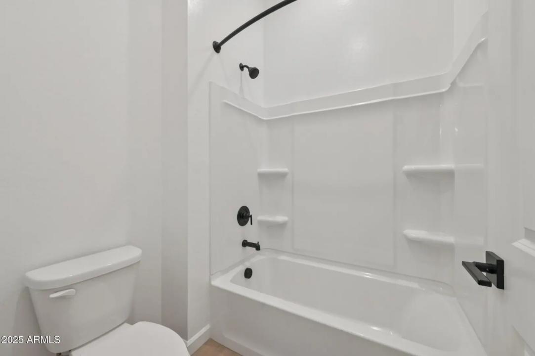 Real Estate Picture 44