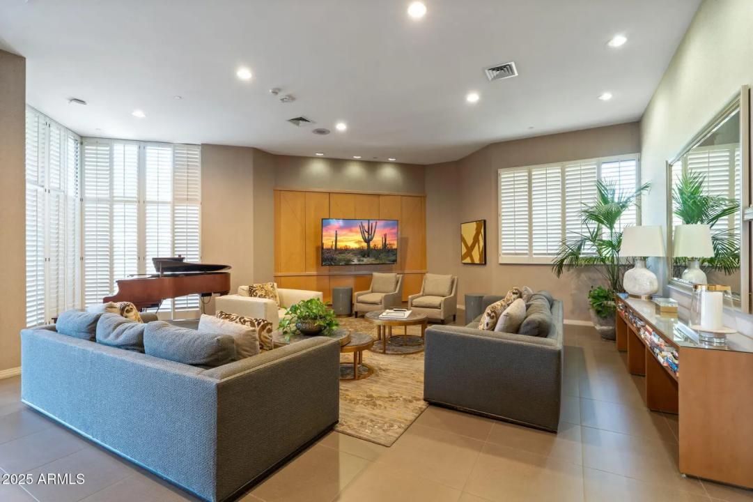 Real Estate Picture 63