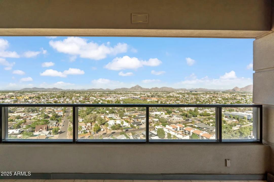 Real Estate Picture 27