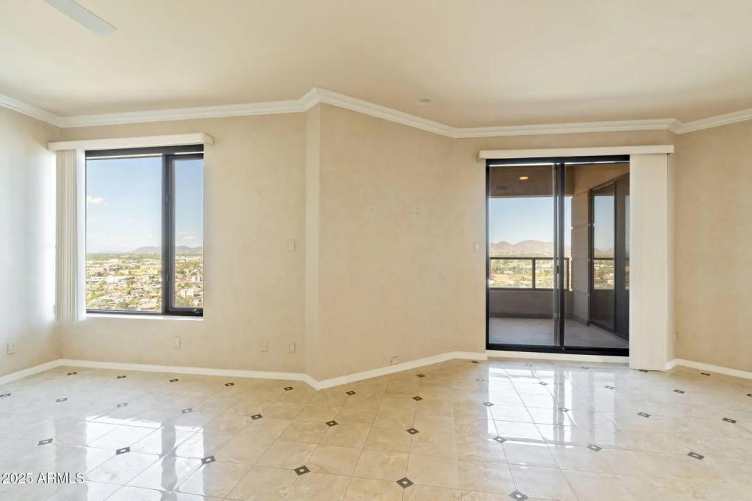 Real Estate Picture 28