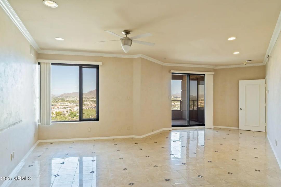Real Estate Picture 30