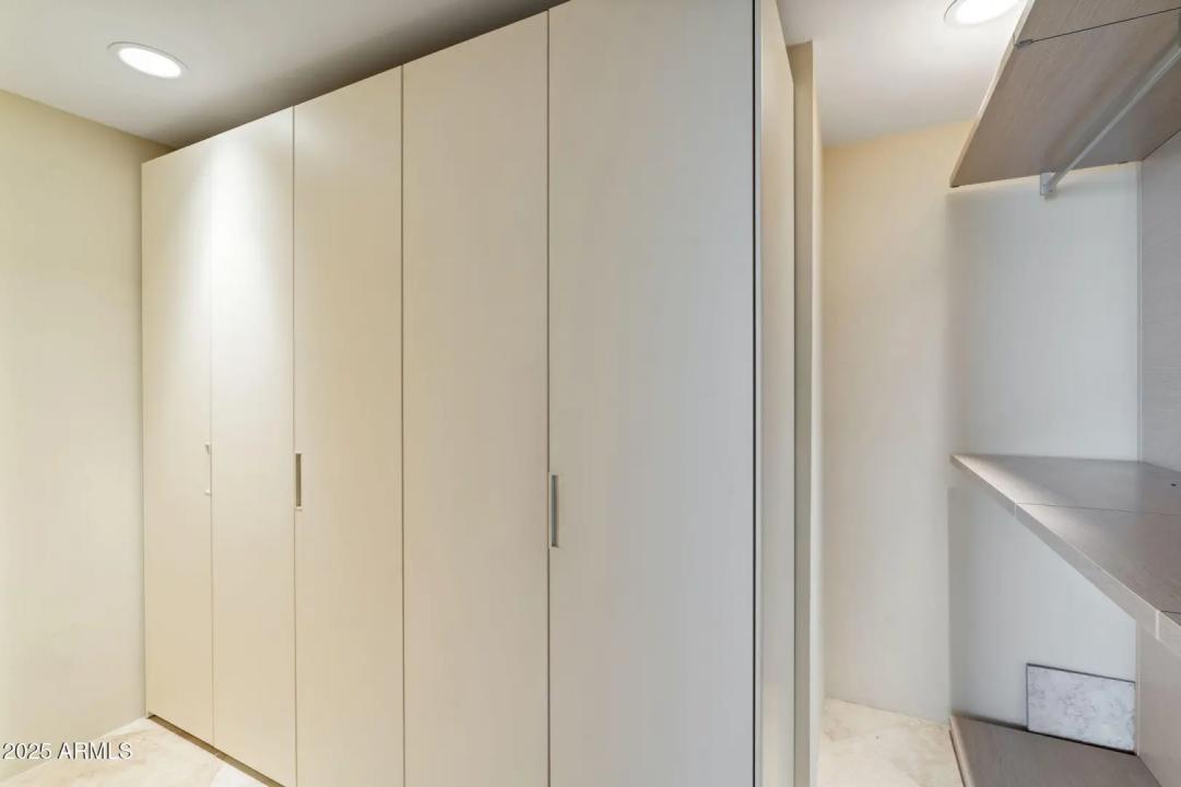 Real Estate Picture 38