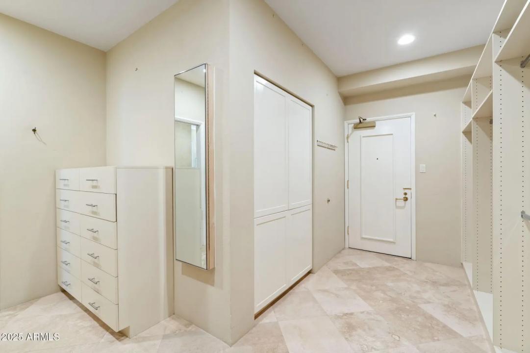 Real Estate Picture 39