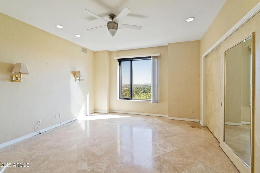 Real Estate Picture 58