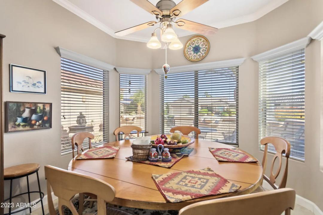 Real Estate Picture 6