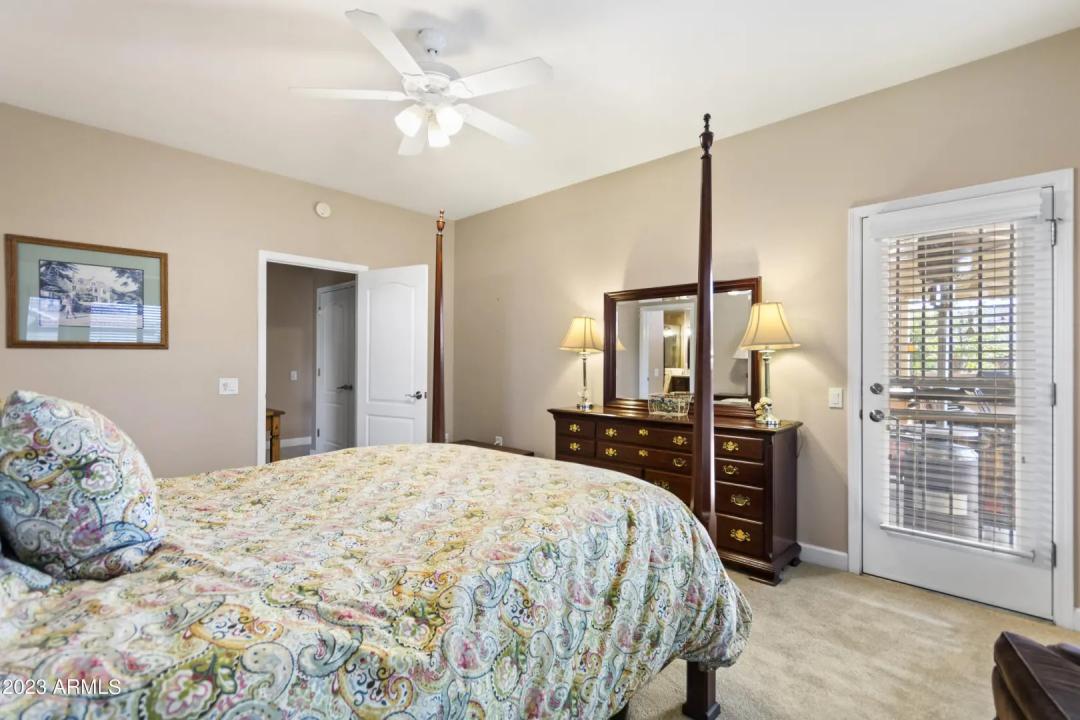 Real Estate Picture 13