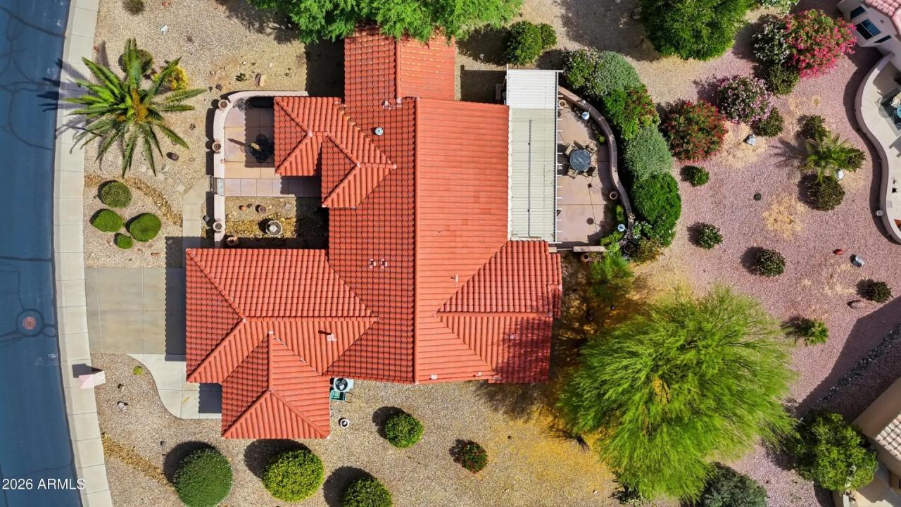 Real Estate Picture 21