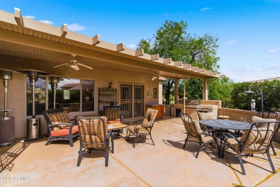 Real Estate Picture 17