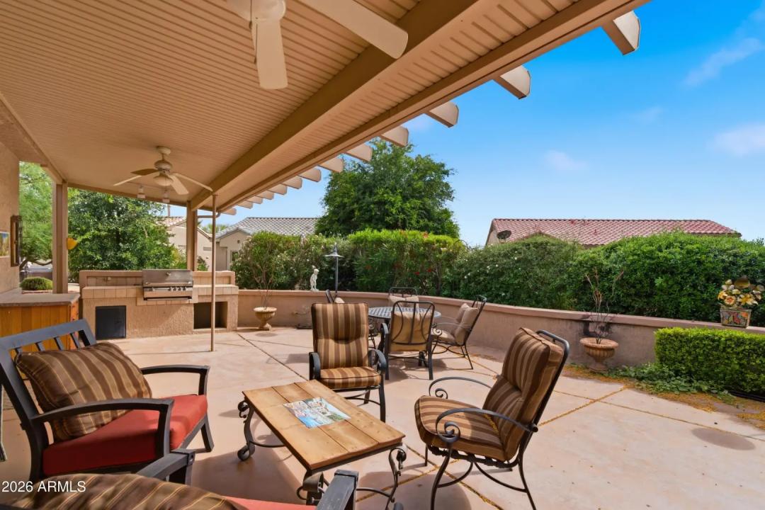 Real Estate Picture 18