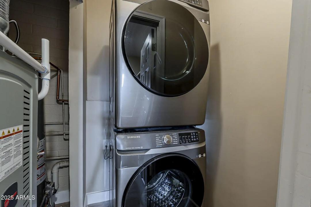 Real Estate Picture 24