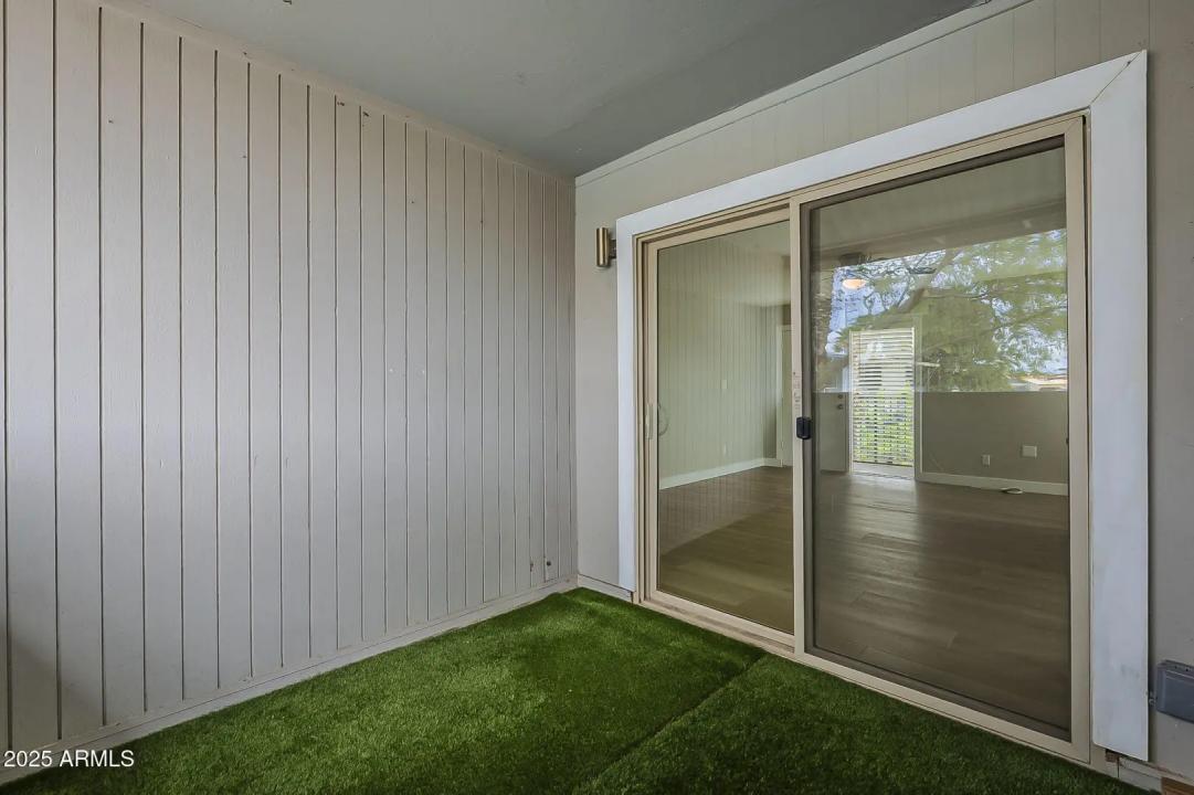 Real Estate Picture 25