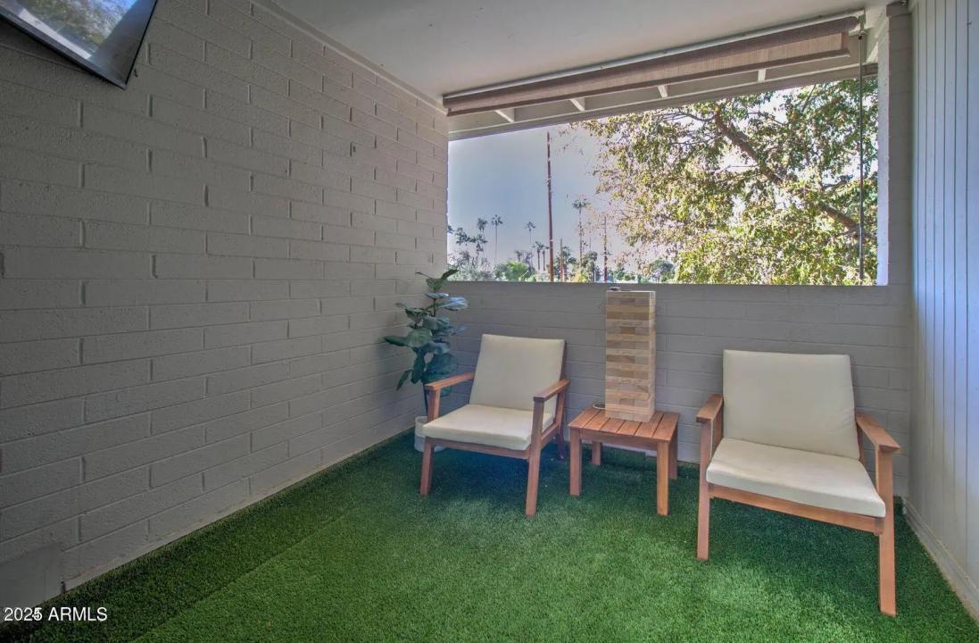 Real Estate Picture 26