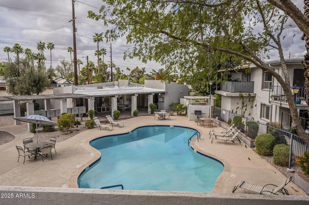 Real Estate Picture 27