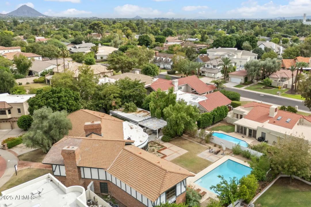 Real Estate Picture 66