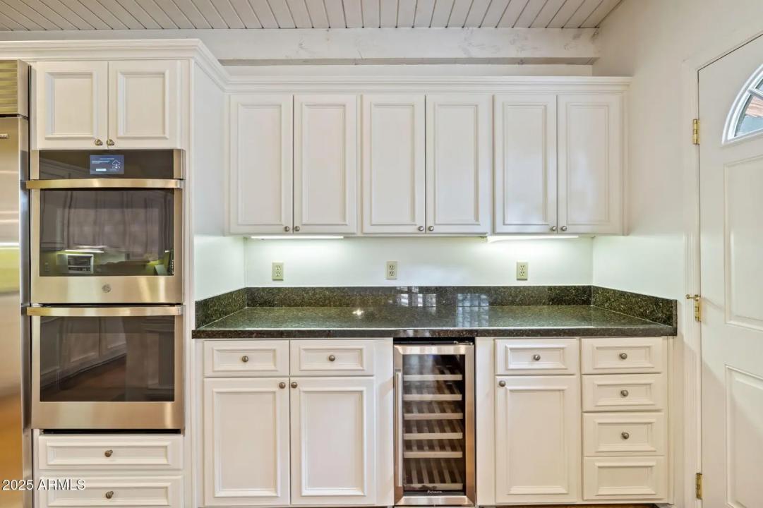 Real Estate Picture 26