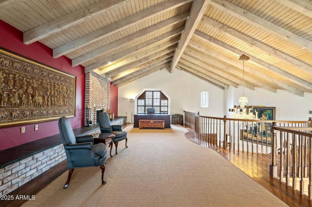 Real Estate Picture 40