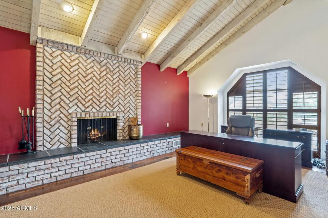 Real Estate Picture 42