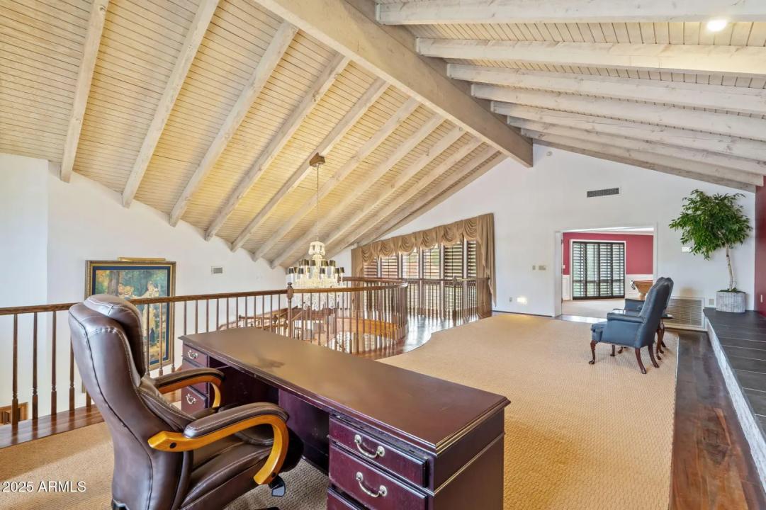 Real Estate Picture 43