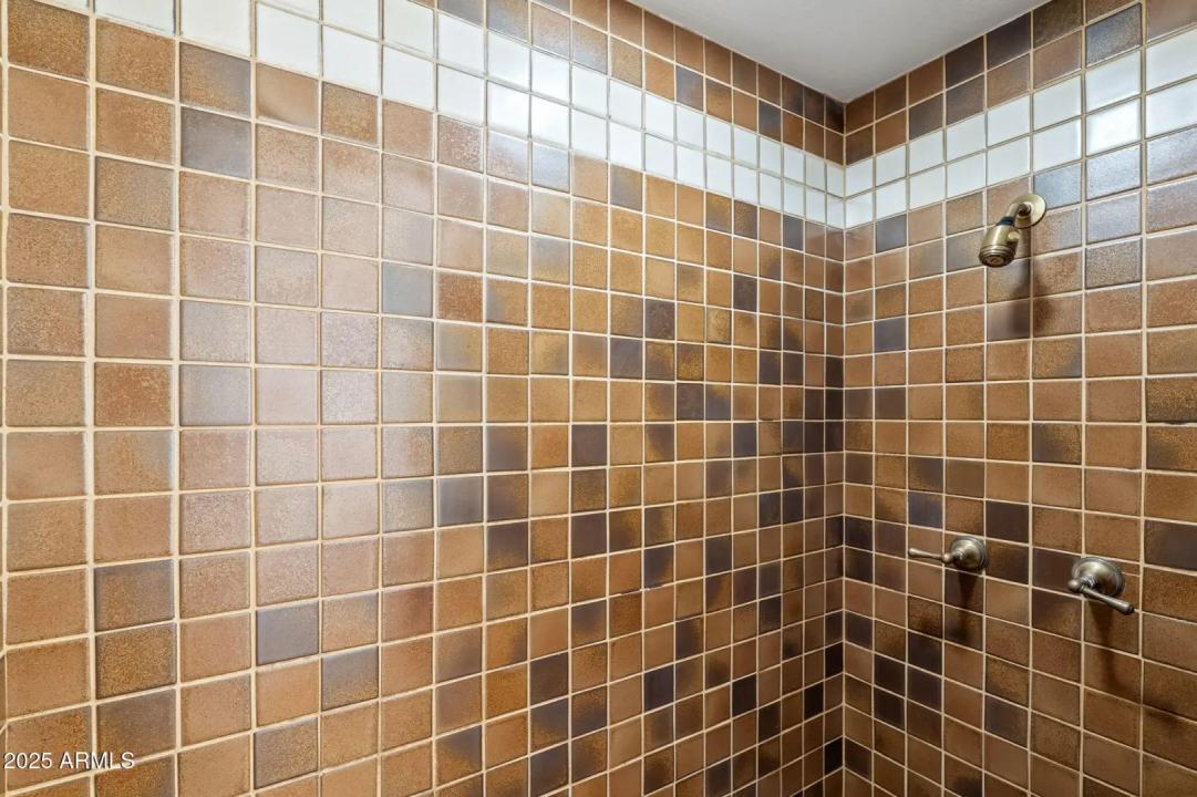 Real Estate Picture 53