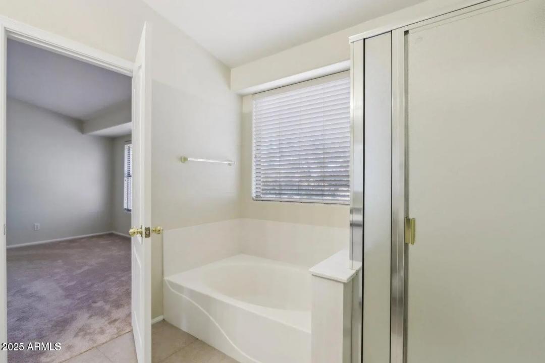 Real Estate Picture 14