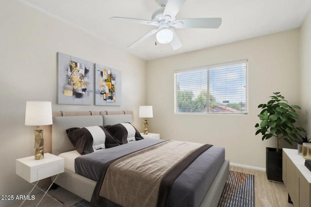 Real Estate Picture 16