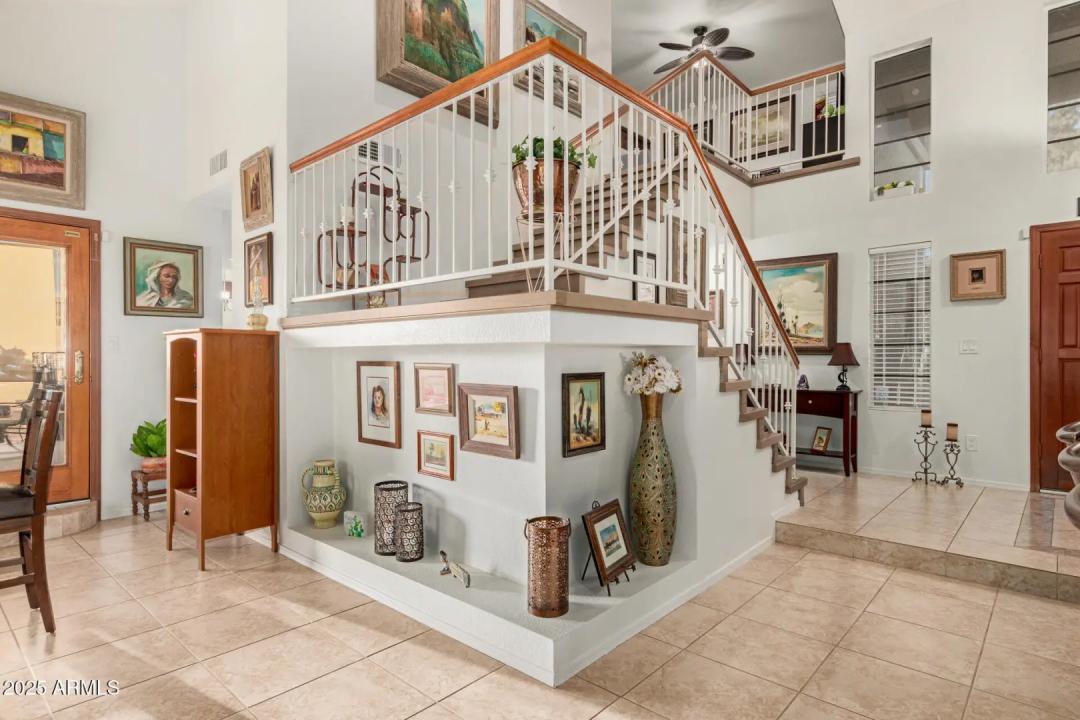 Real Estate Picture 17