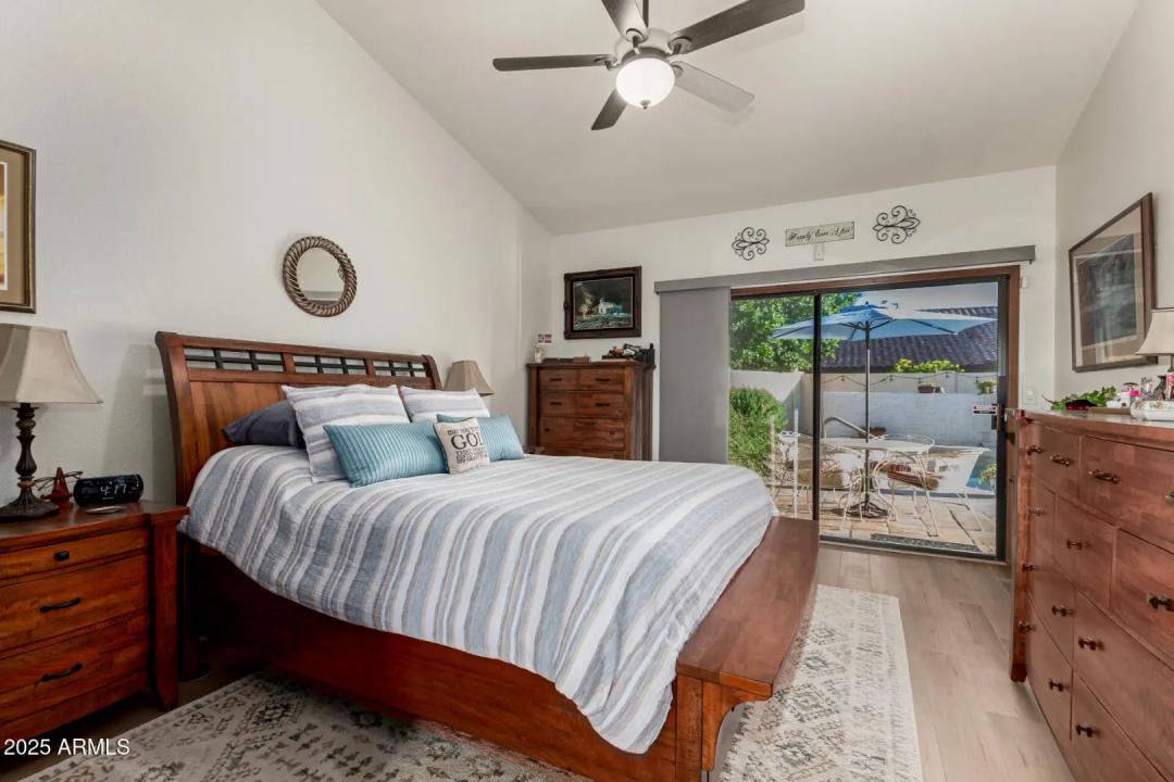 Real Estate Picture 20