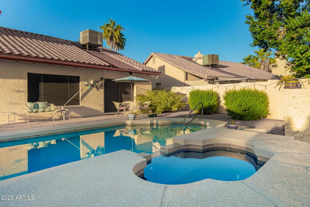 Real Estate Picture 28