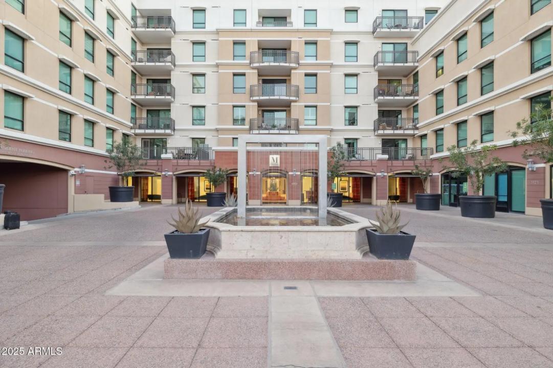 Real Estate Picture 32