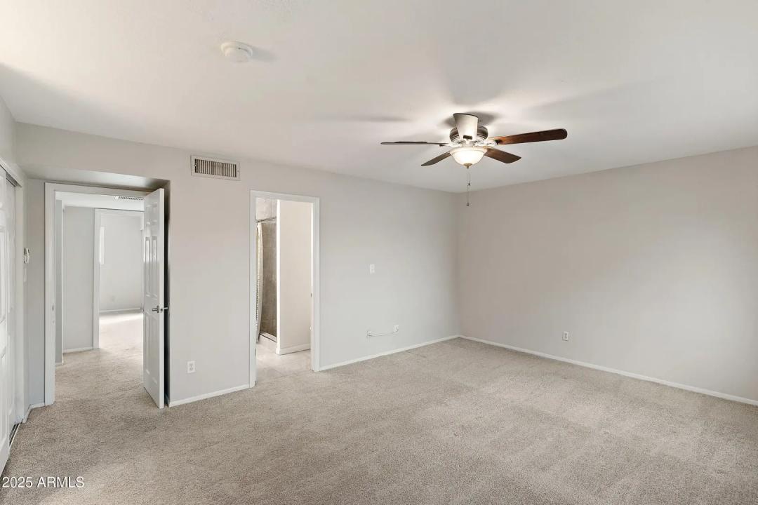 Real Estate Picture 21