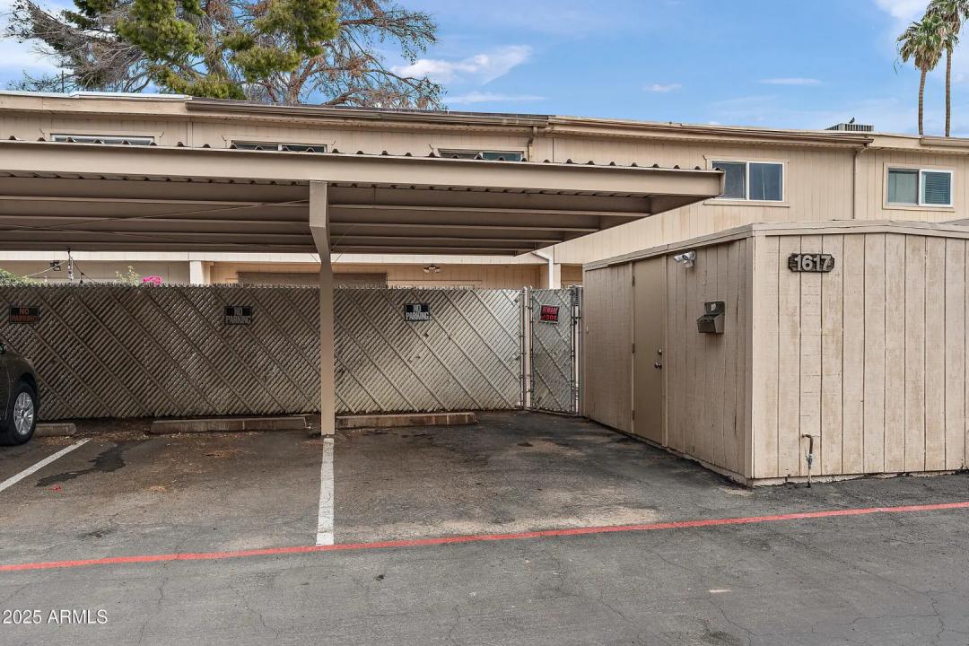 Real Estate Picture 27