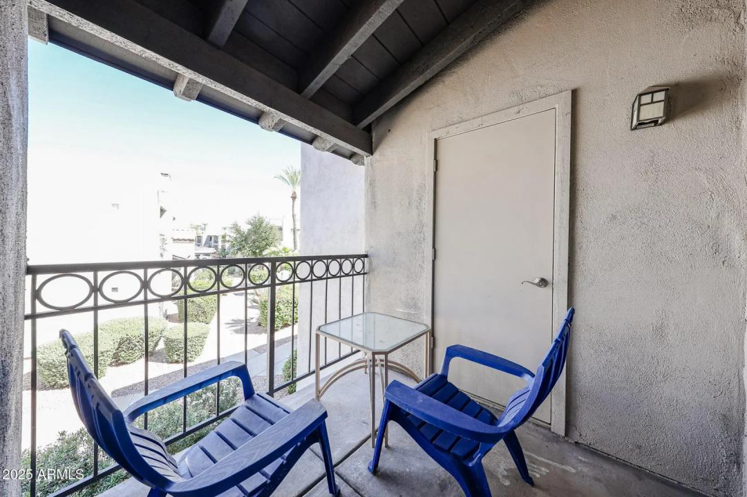 Real Estate Picture 10