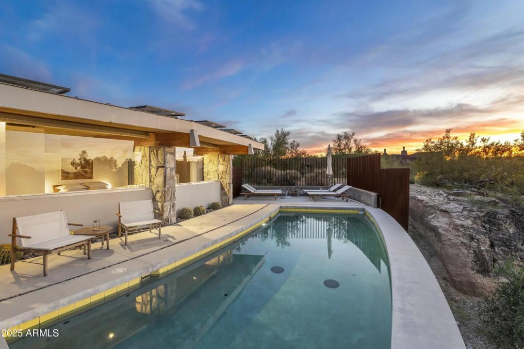 Real Estate Picture 40