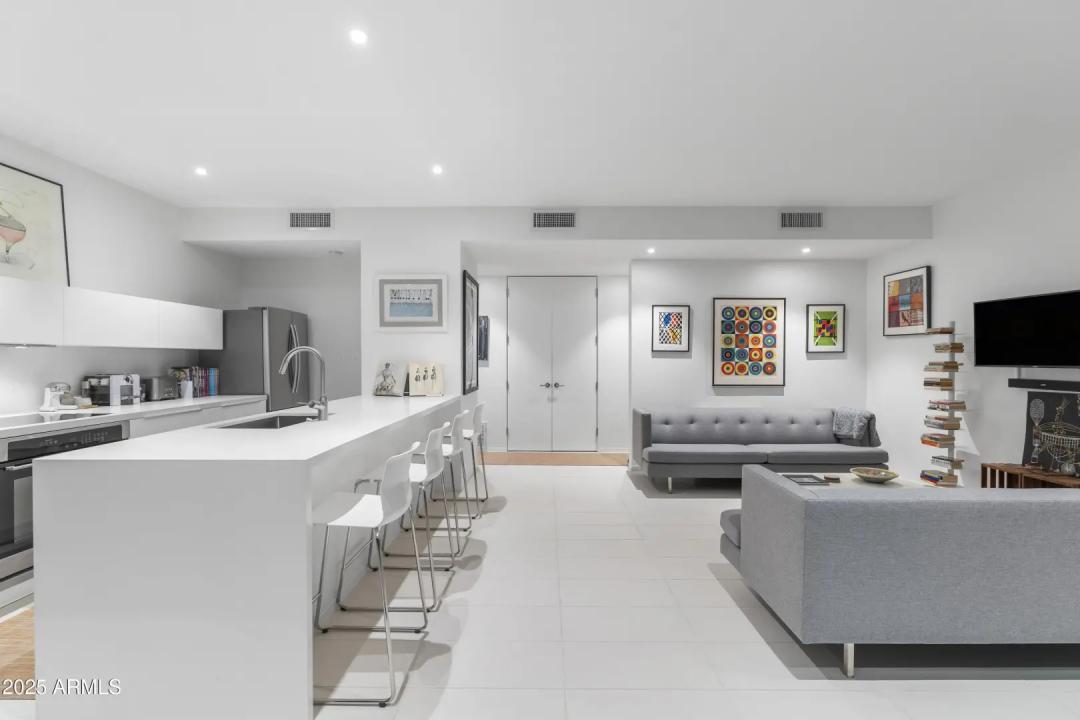 Real Estate Picture 49