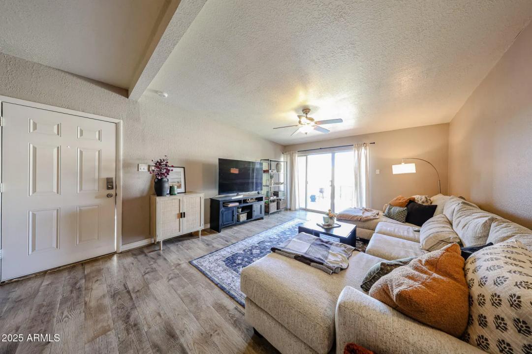 Real Estate Picture 21