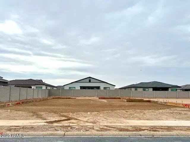 Real Estate Picture 2