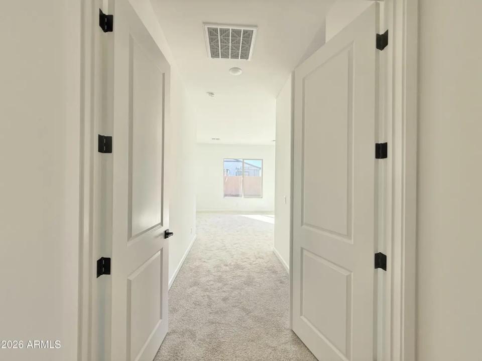 Real Estate Picture 22