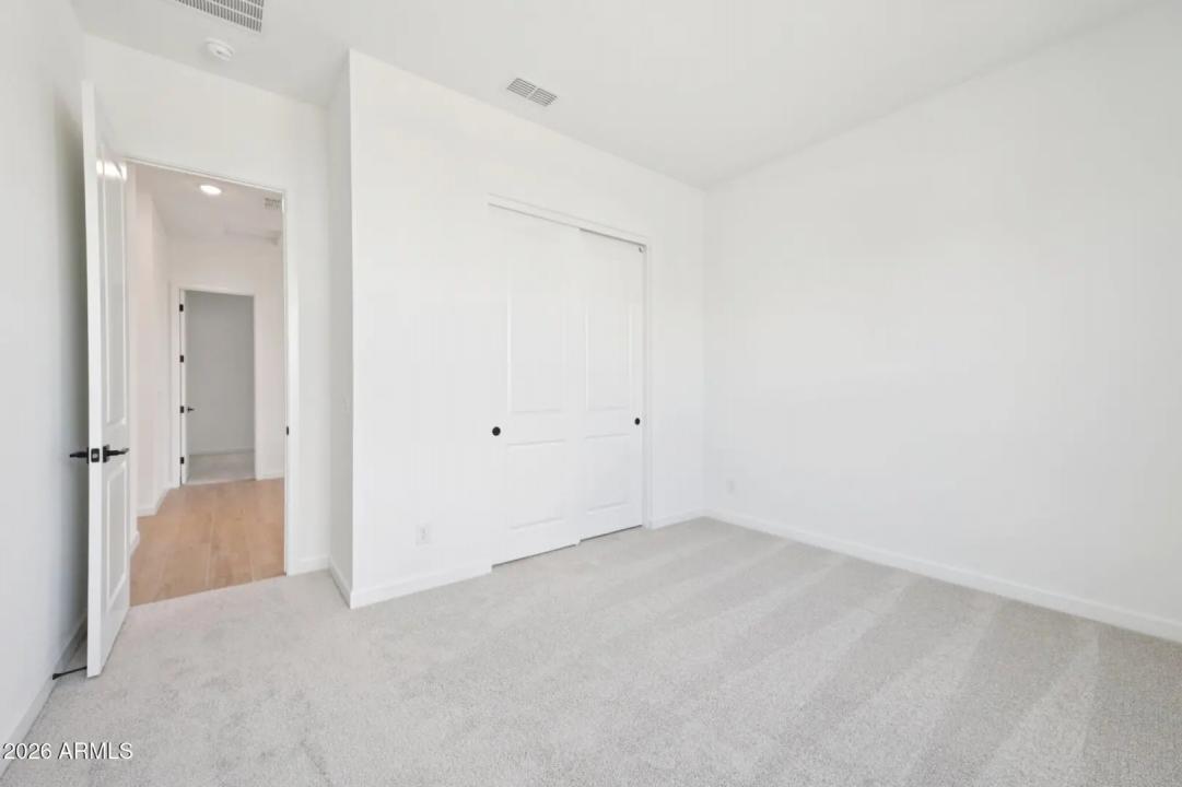 Real Estate Picture 28