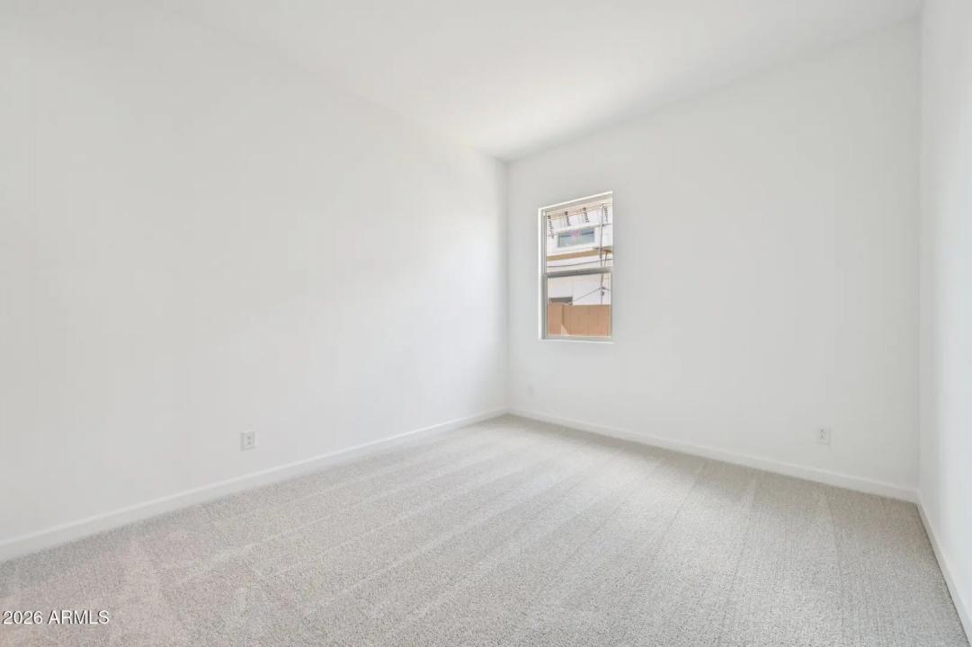 Real Estate Picture 29