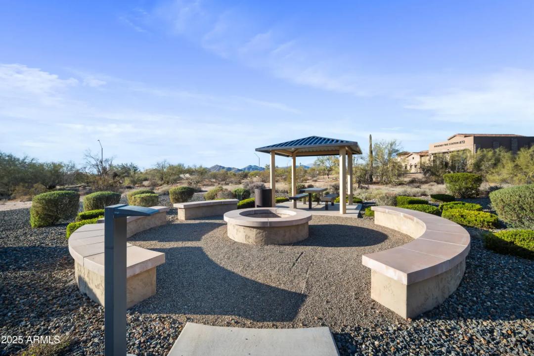 Real Estate Picture 26