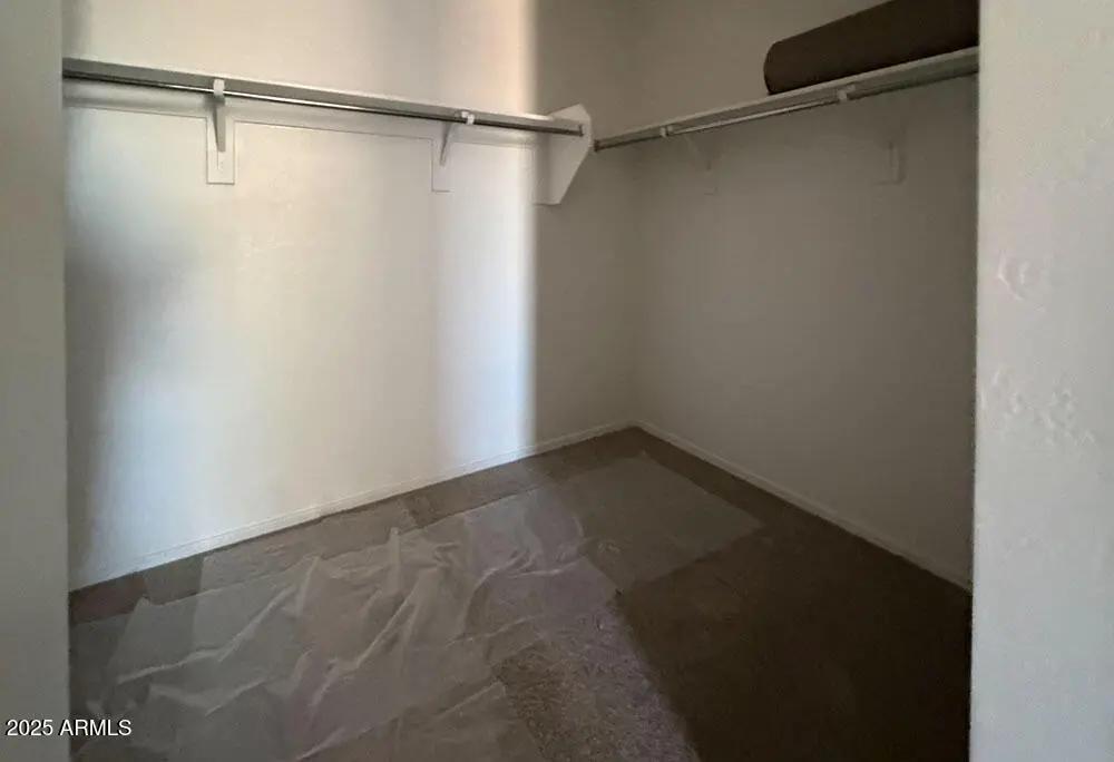 Real Estate Picture 12