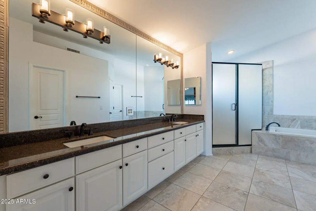 Real Estate Picture 18