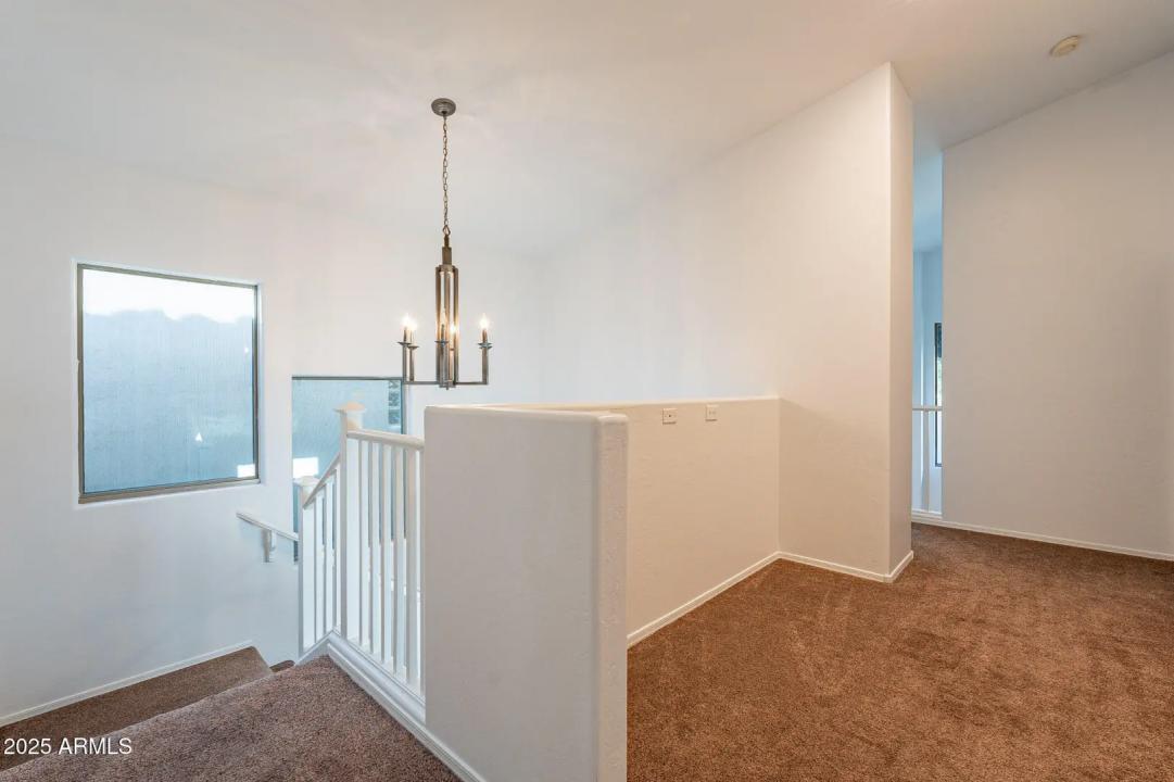 Real Estate Picture 23