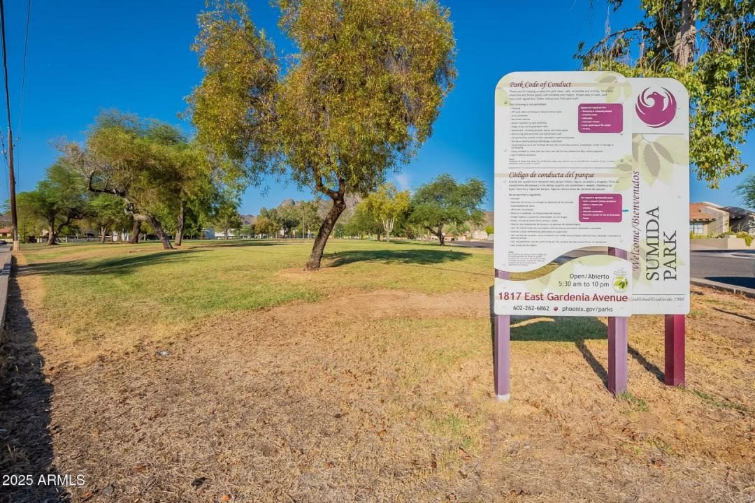 Real Estate Picture 28