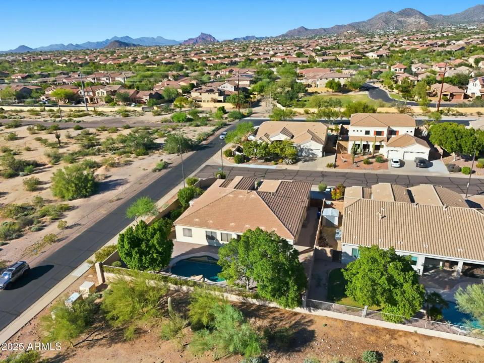 Real Estate Picture 57